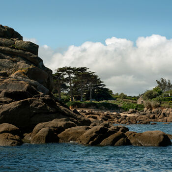 Photographie intitulée "Carantec, l'île Cal…" par Thierry Martin, Œuvre d'art originale, Photographie numérique