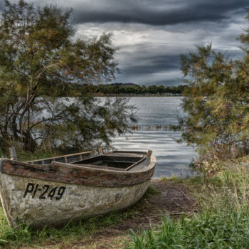 Фотография под названием "Waiting for the sto…" - Tomicko, Подлинное произведение искусства, Цифровая фотография