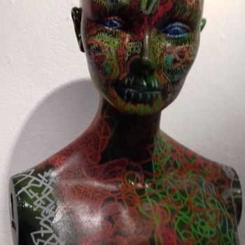 Sculpture titled "buste sans bras" by Girerd Christophe, Original Artwork, Plastic