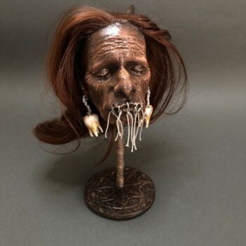 Скульптура под названием "Shrunken Head – Chr…" - Tot_artstudio, Подлинное произведение искусства, Литьё