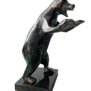 Sculpture intitulée "Bear" par Kristof Toth, Œuvre d'art originale, Bronze
