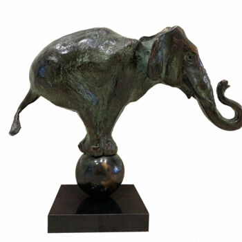 "Circus elephant" başlıklı Heykel Kristof Toth tarafından, Orijinal sanat, Bronz