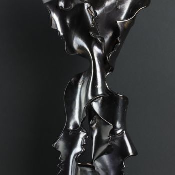Escultura intitulada "Simply Complicated" por Katalin Tovolgyi, Obras de arte originais, Argila
