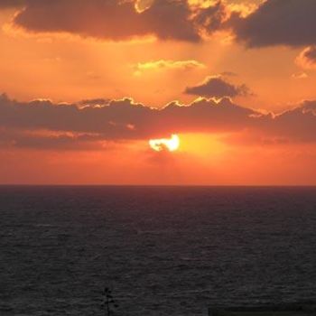 Photography titled "Sunset over the Sea" by Tracey, Original Artwork