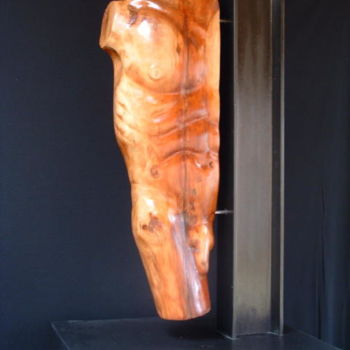 Скульптура под названием "Iron Man" - David Tremaine, Подлинное произведение искусства, Дерево
