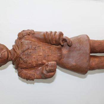 Skulptur mit dem Titel "Soldat" von Elisabeth Feixes-Troin, Original-Kunstwerk