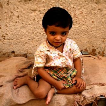 Fotografia intitulada "Bambina di Jaisalmer" por Gian Piero Trucco, Obras de arte originais
