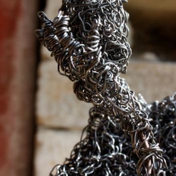 Sculpture titled "Detail de" by Marie Tucat, Original Artwork, Metals