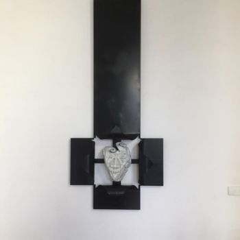 Escultura intitulada "Realta’ o superstiz…" por Umberto Vaschetto, Obras de arte originais, Aço inoxidável