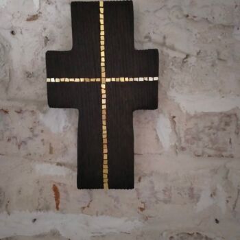 Design intitulée "крест с мозаикой из…" par Maisternia Ukrmozayika, Œuvre d'art originale, Bijoux