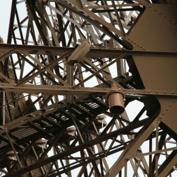 Photographie intitulée "Tour Eiffel V" par Ulli Heupel, Œuvre d'art originale