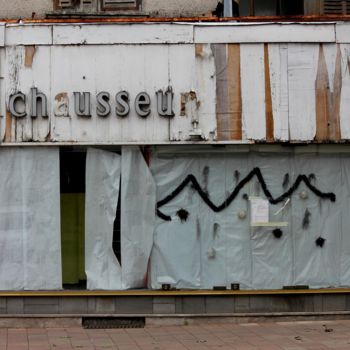 Fotografía titulada "Abandoned Shops XII" por Ulli Heupel, Obra de arte original