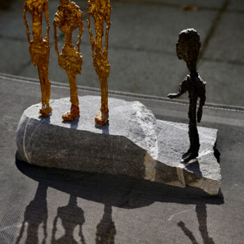 Sculpture titled "Alone / Seul / Alle…" by Ulrich Ernst Nievergelt, Original Artwork, Aluminium