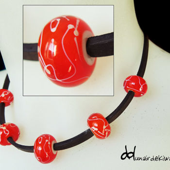 Design mit dem Titel "Collier" von Un Air De Kiwano, Original-Kunstwerk, Schmuck