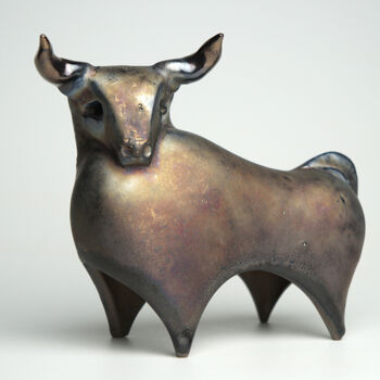 Sculpture titled "Bull" by Urszula Despet, Original Artwork, Ceramics
