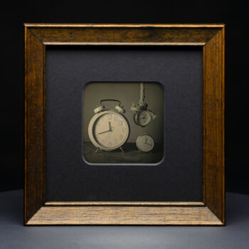 Fotografie mit dem Titel "Die Zeitmaschine -…" von Valerius Geng, Original-Kunstwerk, Analog Fotografie Auf Karton montiert