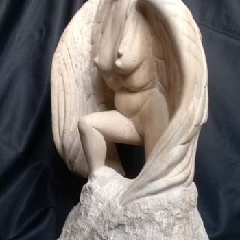 Sculpture intitulée "Métamorphose" par Valja, Œuvre d'art originale, Pierre