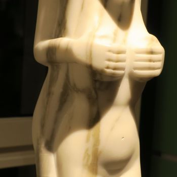 Sculpture intitulée "Serait-ce..." par Valja, Œuvre d'art originale, Pierre