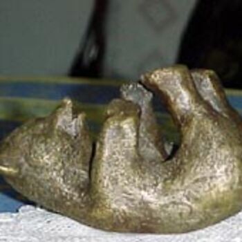 Escultura intitulada "Ourson sur le dos" por Valja, Obras de arte originais, Bronze
