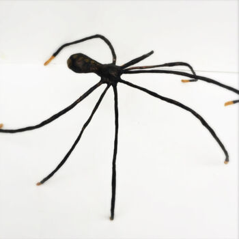 Sculpture intitulée "Araignée, fines pat…" par Vanessa Renoux, Œuvre d'art originale, Papier