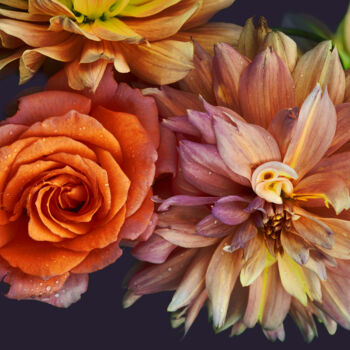 Photographie intitulée "Flowerissimo_15922" par Michael Vdovin, Œuvre d'art originale, Photographie numérique