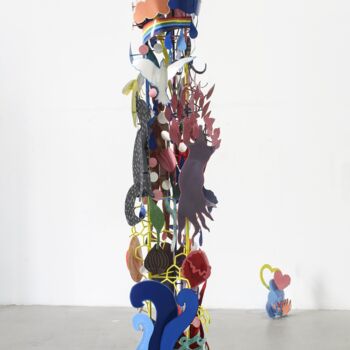 Skulptur mit dem Titel "Life Totem - Τοτέμ…" von Vera Stavrinadi, Original-Kunstwerk, Metalle