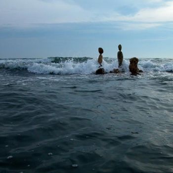 Fotografie mit dem Titel "Et la mer les empor…" von Véronique Brill, Original-Kunstwerk