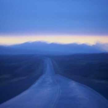 Fotografía titulada "Blue(s), paysage ém…" por Véronique Durruty, Obra de arte original, Fotografía analógica