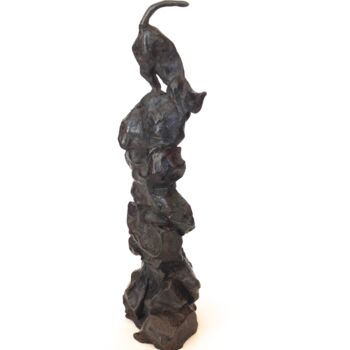 Sculpture titled "Chat perché" by Veronique Lonchamp, Original Artwork, Bronze