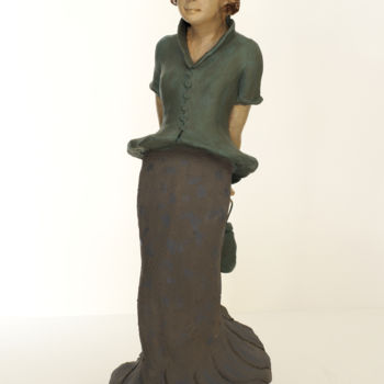 Скульптура под названием "Petite fille modèle" - Véronique Lopez-Boiteux, Подлинное произведение искусства, Терракота