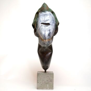 Скульптура под названием "Bust Of The Joker" - Vilgeniy Melnikov, Подлинное произведение искусства, Металлы