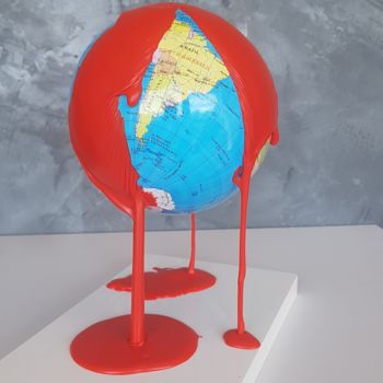 Sculpture intitulée "Overblood Earth" par Vincent Docteur, Œuvre d'art originale, Résine