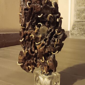 Sculpture intitulée "Bois sculpté par in…" par Vincent Jamarne Mohamed, Œuvre d'art originale, Bois
