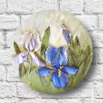 Картина под названием "Irises Blue flower…" - Violetta Golden, Подлинное произведение искусства, Гипс Установлен на Деревянн…