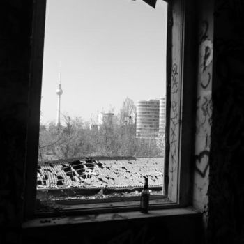 Photography titled "WINDOWS 3 BERLIN" by Virginie Banas, Original Artwork
