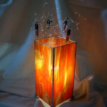 Γλυπτική με τίτλο "Lampe en verre" από Virginie Bertrand, Αυθεντικά έργα τέχνης