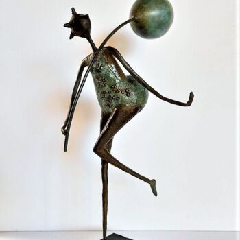 Sculpture titled "l'envol" by Viviana Gómez, Original Artwork, Bronze