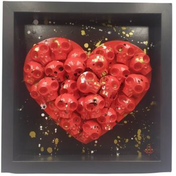 Скульптура под названием "HEARTSKULL RED/BLACK" - Vl, Подлинное произведение искусства, Смола