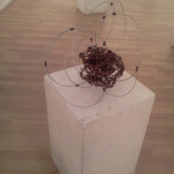 Sculpture titled "wire 4" by Bajo, Original Artwork, Metals