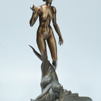 Sculpture titled "Eve" by Volodymyr Mykytenko, Original Artwork, Bronze