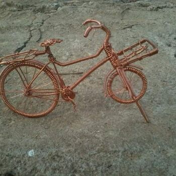 Sculpture titled "Bicicletinha de car…" by Wallace Carlos Bjj, Original Artwork, Wire