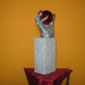 Sculpture titled "sculpture main" by Gilles Bellagamba, Original Artwork, Metals