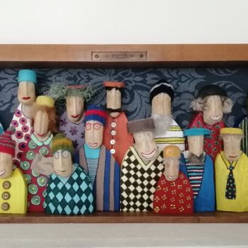 Escultura intitulada "Happy Family" por Nathalie Watine, Obras de arte originais, Madeira