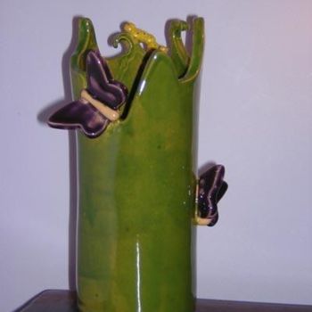 Sculpture intitulée "Vase papillons" par Wendy Billot, Œuvre d'art originale