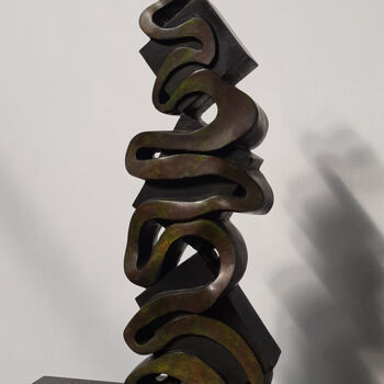 Sculpture intitulée "The search for bala…" par Wiktor Kopacz, Œuvre d'art originale, Bronze