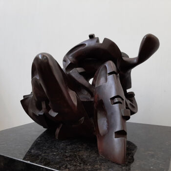 Скульптура под названием "Echoes of Supremati…" - Wiktor Kopacz, Подлинное произведение искусства, Бронза