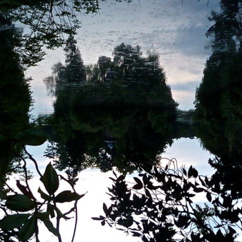 Photographie intitulée "Une île" par Wilfrid Strintz, Œuvre d'art originale, Photographie argentique