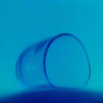 Fotografie getiteld "Abstraction of glas…" door Wim Adema, Origineel Kunstwerk, Film fotografie Gemonteerd op Frame voor hou…