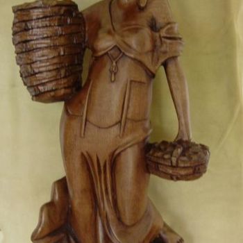 Sculptuur getiteld "basket lady" door Jim Calder, Origineel Kunstwerk, Hout