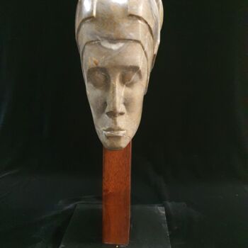 Escultura intitulada "CARYATID" por Wojciech Pietranik, Obras de arte originais, Pedra